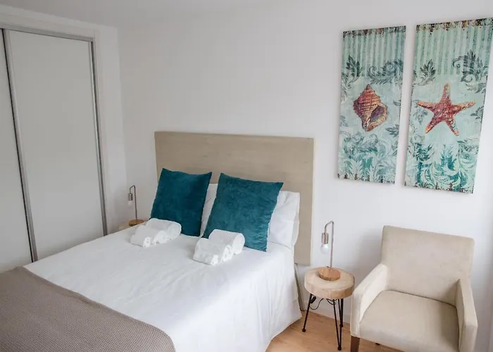 Downtown 44 Πόντα Ντελγκάντα