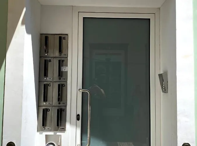 Downtown 44 Διαμέρισμα Πόντα Ντελγκάντα