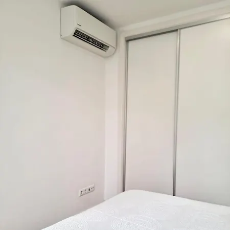 Downtown 44 * Ponta Delgada